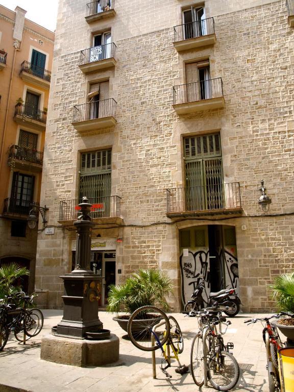 Hostal Nitzs Bcn Barcelona Ngoại thất bức ảnh