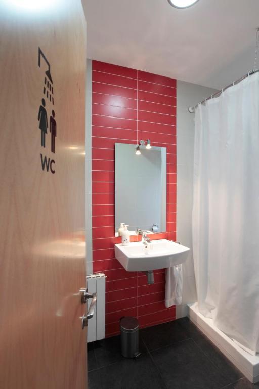 Hostal Nitzs Bcn Barcelona Ngoại thất bức ảnh