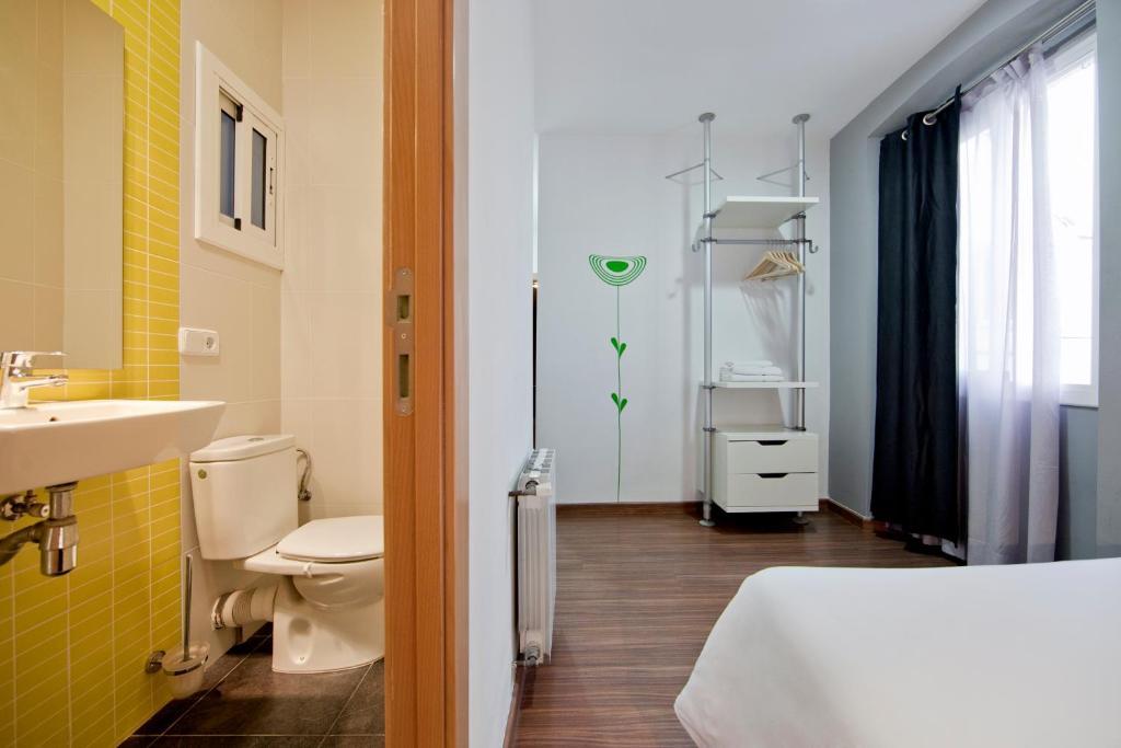 Hostal Nitzs Bcn Barcelona Phòng bức ảnh